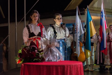 Ceremonia wręczenia numerów startowych